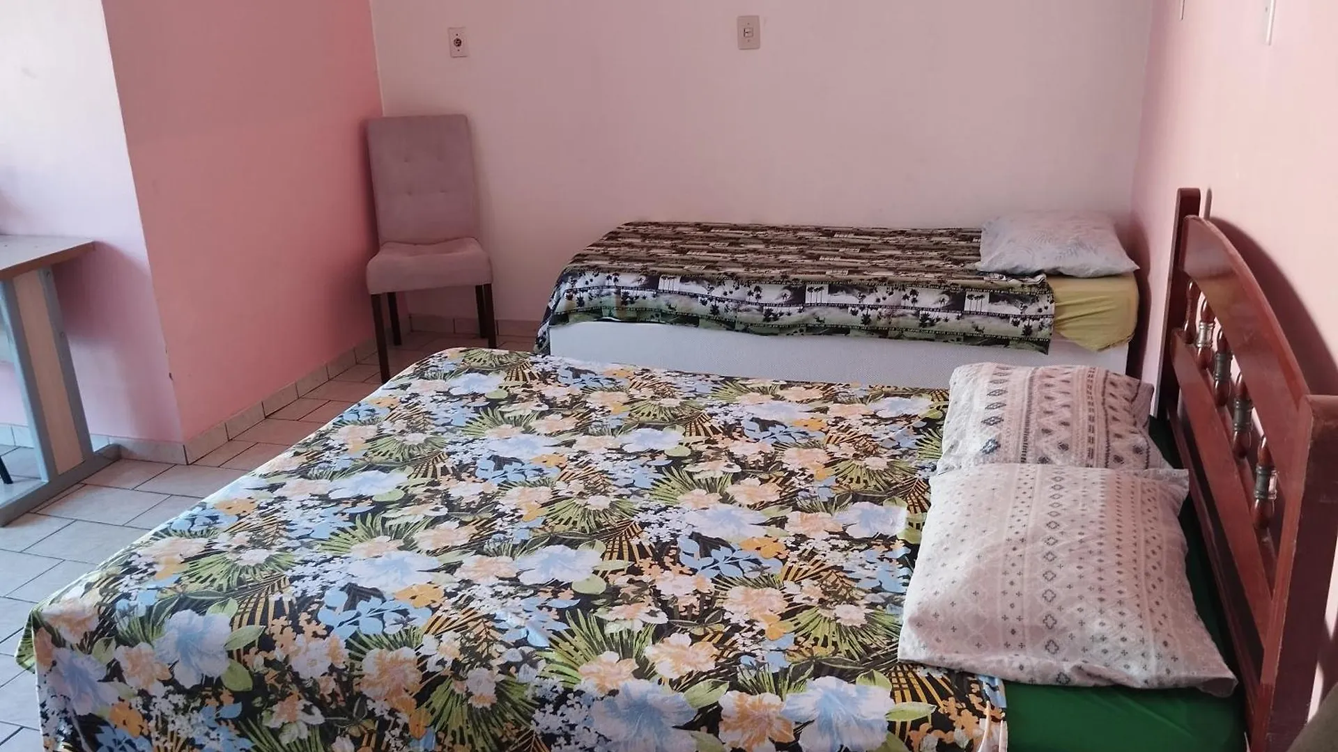 Guest house Suite Penha Sc